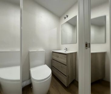 Room in a shared 5-bedroom apartment for rent in Castillejos, all bills included - Foto 4