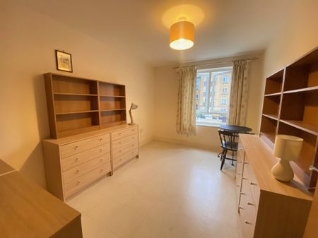 Ovaltine Drive, Kings Langley - Photo 4