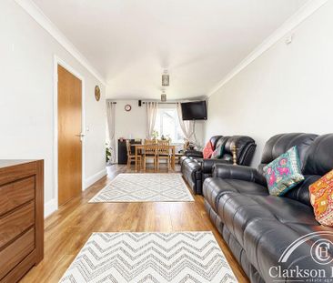 5 bedroom detached house to rent - Photo 6