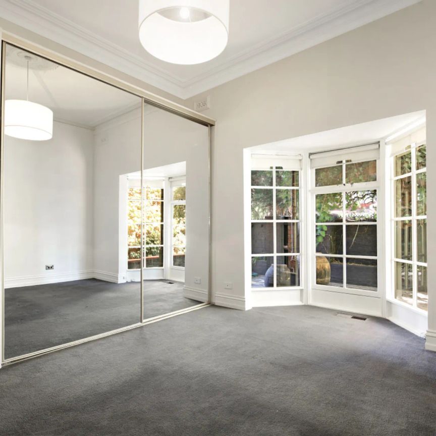 1 Ashleigh Road, Armadale. - Photo 1