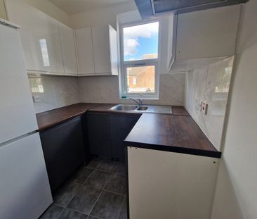 3 Bed Flat, Cardigan Street, LU1 - Photo 6