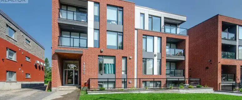 102 - 1295 SUMMERVILLE AVENUE | 102 - 1295 SUMMERVILLE AVENUE, Ottawa - Photo 1
