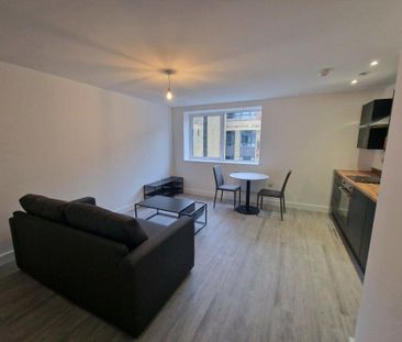 1 bedroom flat to rent - Photo 2