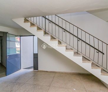 Apartamento com 2 quartos e 48m² para alugar em Jardim Itu, Porto A... - Photo 1