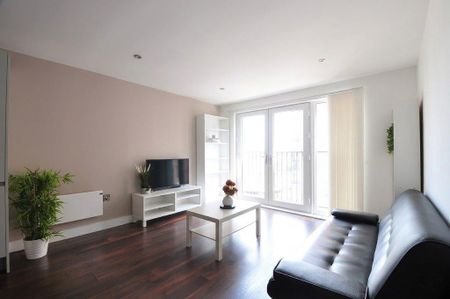 2 bedroom apartment to rent - Photo 3