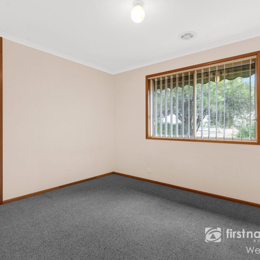 8 Presidents Court, 3030, Werribee Vic - Photo 1