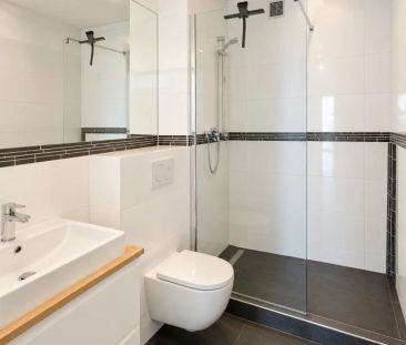 Erstbezug nach Renovierung mit Loggia in ruhiger Lage! - Foto 4