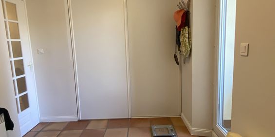 Location Appartement 2 pièces 36m² TOULON 83000 - Photo 3