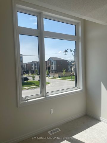 For Lease - 160 William Booth Avenue, Newmarket, Ontario - Photo 5