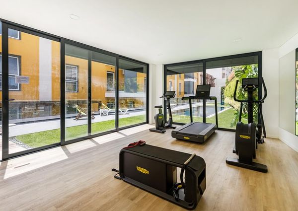 1 Bedroom Apartment with swimming pool, Janelas Verdes, Lisboa