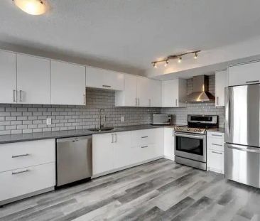 Spacious 4-Bedroom House for Rent – 15 Jan 2025 | Calgary - Photo 1