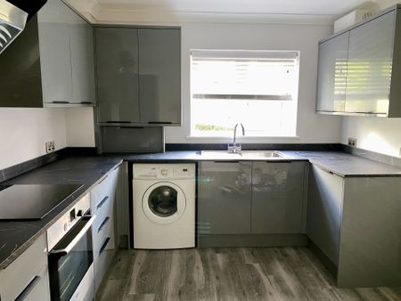 Newly Refurbished One Bedroom Apartment for Rent in Hitchin - Photo 3