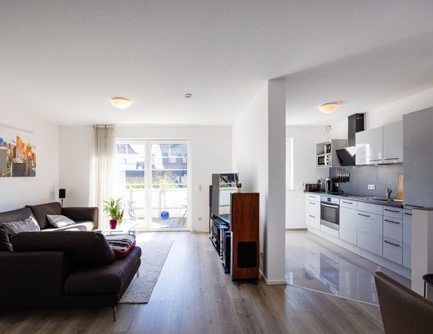 Chice 2-Zimmer-Mietwohnung mit Balkon und Tiefgaragenstellplatz - Foto 1