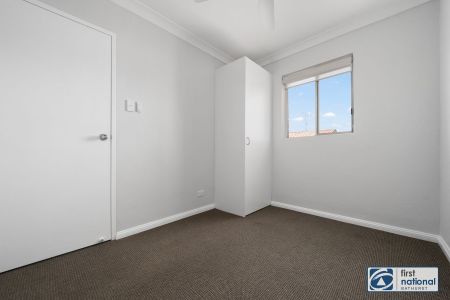 UPDATED UNIT IN PRIME CBD LOCATION - Photo 4