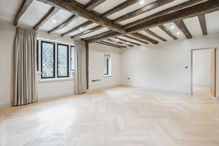 4 bedroom detached house to rent - Photo 4