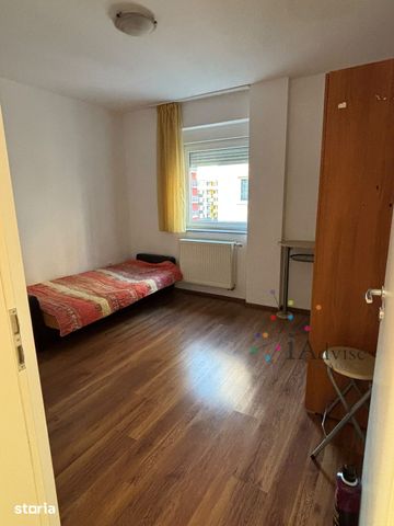 Inchiriere apartament 3 camere - Fotografie 3