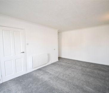 Redcroft, CH49 3GS, Greasby - Photo 1