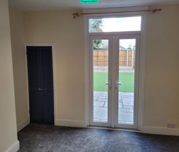 3 bedroom terraced house to rent - Photo 2