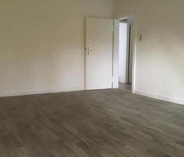 Gemütliche Dachgeschosswohnung in zentraler Lage - Foto 1