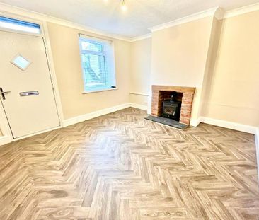 2 bedroom terraced house to rent - Photo 2