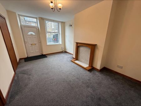 1 bedroom duplex to rent - Photo 2