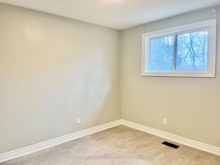 For Lease - 228 Silverbirch Drive Unit# Upper, Newmarket, Ontario - Photo 3