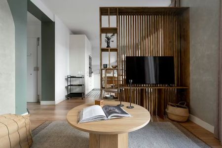 Calle del Castillo, Madrid, Community of Madrid 28010 - Foto 2