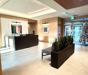 For Lease - 3250 Carding Mill Trail Unit# 520, Oakville, Ontario - Photo 6