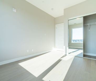 For Lease - 3265 Carding Mill Trail Unit# 421, Oakville, Ontario - Photo 6