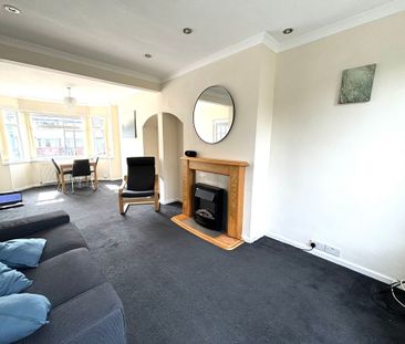 3 bedroom semi-detached house to rent - Photo 5