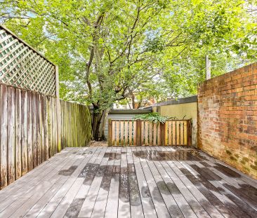 Classic Two Bedroom Semi with Rear Lane Parking - Photo 3