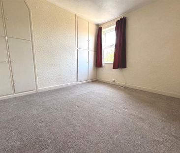 2 bedroom property to rent - Photo 3