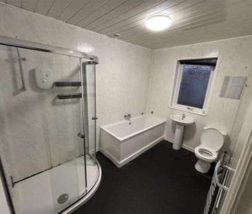 2 bedroom terraced house to rent - Photo 6