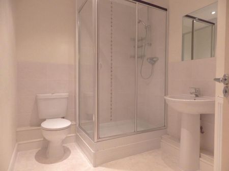 2 bedroom apartment to rent - Photo 5