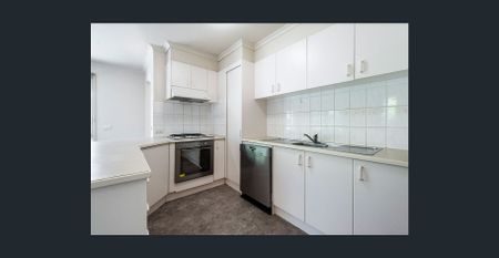 SUNDRENCHED SPACIOUS HOME WITH OWN STREET FRONTAGE - Photo 3