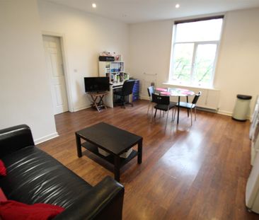 St Johns Terrace, Hyde Park, LS3 1DY, Leeds - Photo 1