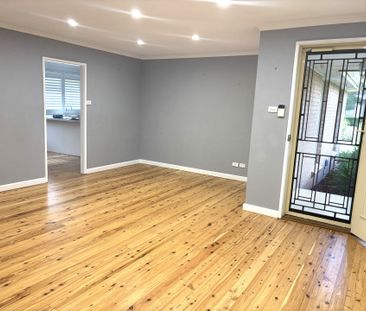 Entertain, Relax & Enjoy – the Ultimate Family Home !! - Photo 1