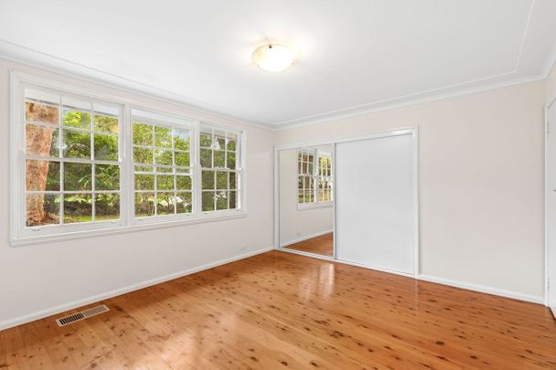 33 The Esplanade, Frenchs Forest, NSW 2086 - Photo 1