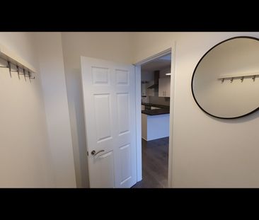 1 Bed Flat, Lewes Road, BN2 - Photo 3