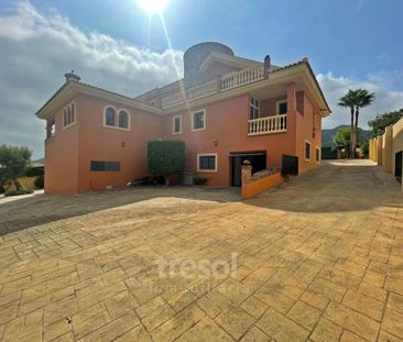 3 room luxury Villa for rent in Alhaurín de la Torre, Andalusia - Photo 4