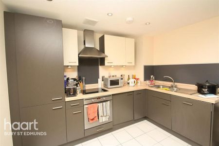 2 bedroom apartment to rent - Photo 4