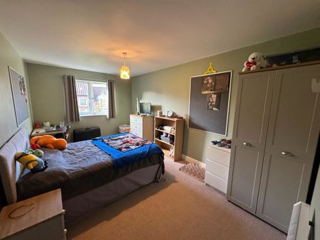 Lodge Farm Gardens, Haxby Road - P10679 - Photo 4