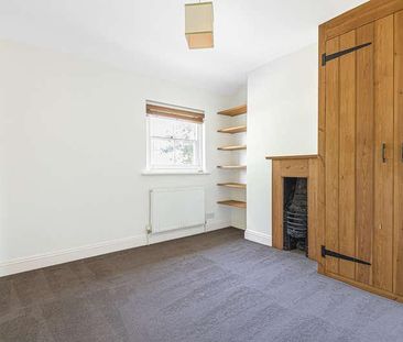 One Tree Hill Road, Guildford, GU4 - Photo 5