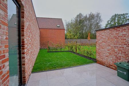 Prachtig Nieuwbouwappartement met 2 slaapkamers en eigen tuin in Klein-Sinaai - Photo 4