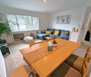 2 bedroom maisonette to rent - Photo 3