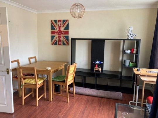 Portswood Road, Southampton - Photo 1