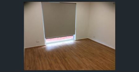 Well Presented 3 X 1 HOUSE - Photo 5