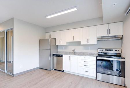 For Lease - 595 Strasburg Road Unit# 511, Kitchener, Ontario - Photo 2
