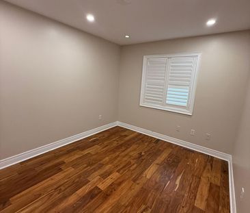 For Lease - 3681 Bloomington Crescent, Mississauga, Ontario - Photo 6