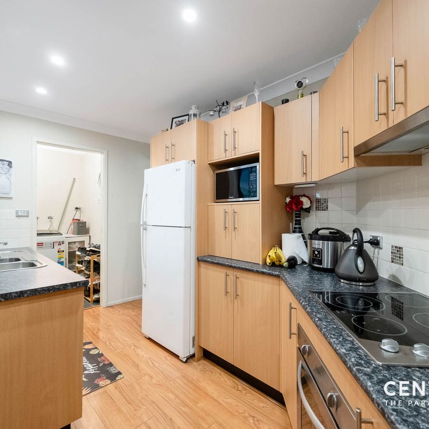 Apply Now - Century 21 &vert; the Paramount Group - Photo 1